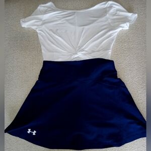 Under armour, women's athlelesuire skirt, size xs